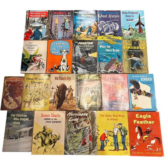Vintage 1950's-60's's Lot of 21 Scholastic Paperback Kids' Books, Various Titles - Picture 1 of 5